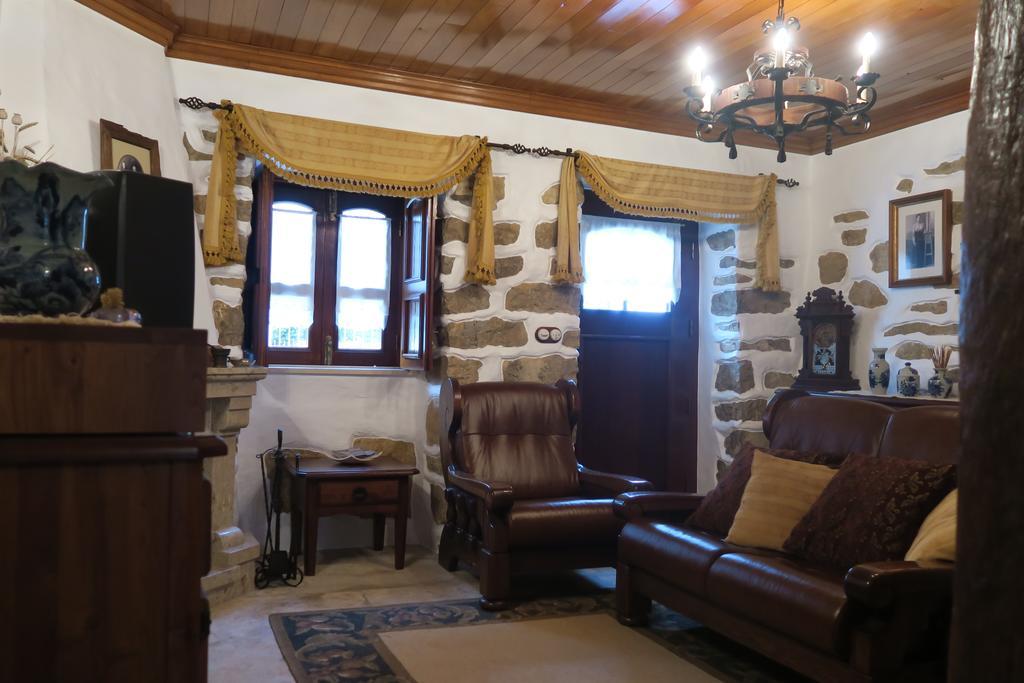 Noz Por Ca... Turismo Em Espaco Rural Alcaria  エクステリア 写真
